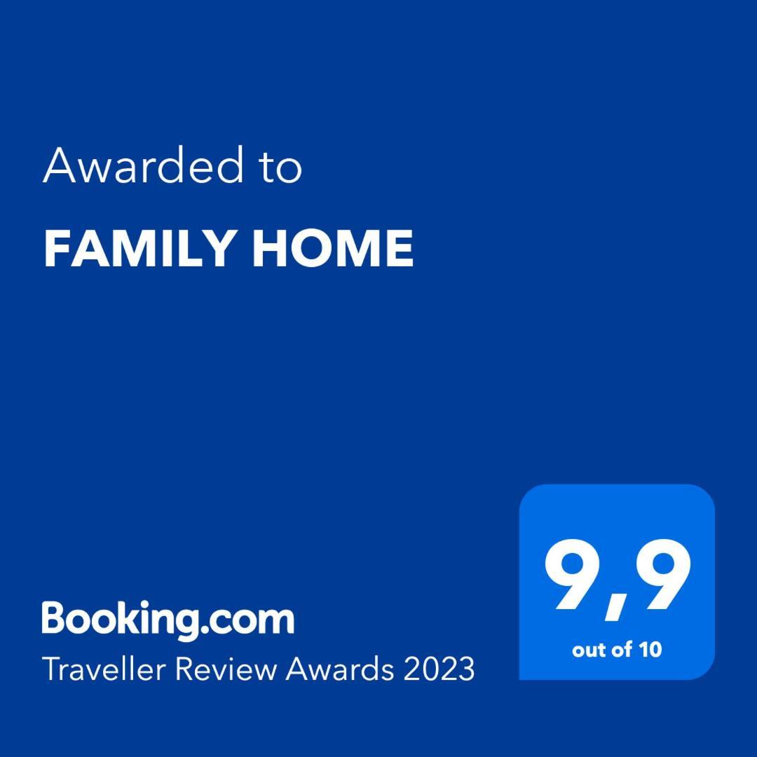 Family Home 普罗塔拉斯 外观 照片
