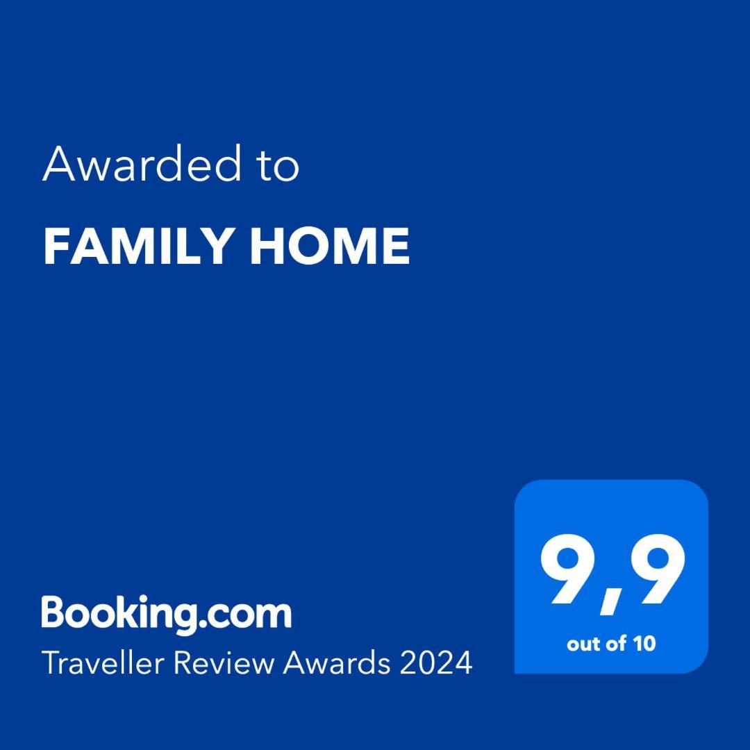 Family Home 普罗塔拉斯 外观 照片
